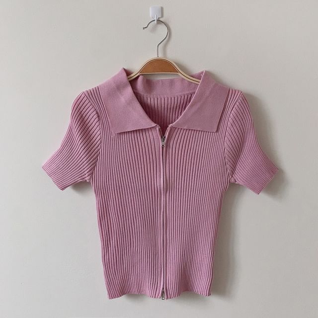 Short-Sleeve Collared Plain Zip Knit Top