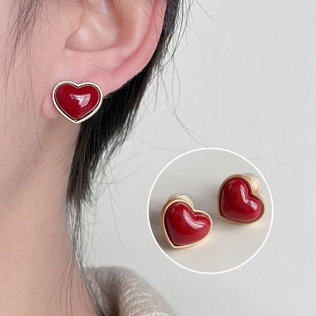 Heart Alloy Ear Cuff