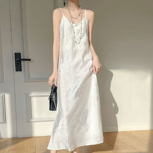 Thin Strap V-Neck Satin Maxi A-Line Dress