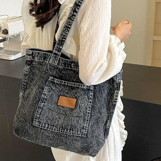 Sac fourre-tout en jean avec appliques