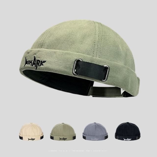 Lettering Hat Brimless Embroidered