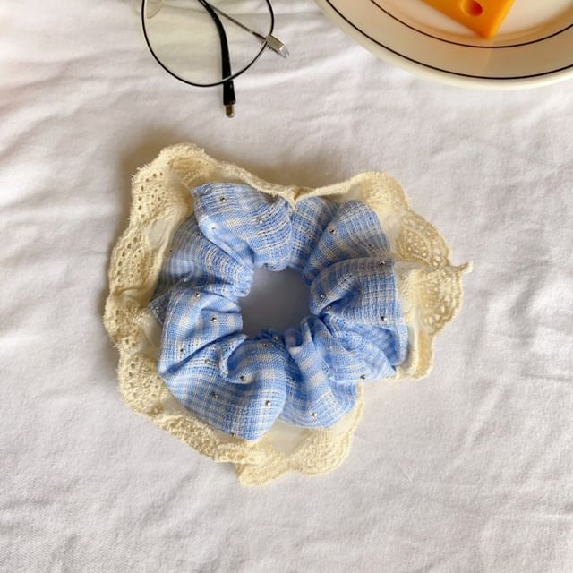 Scrunchie Plaid