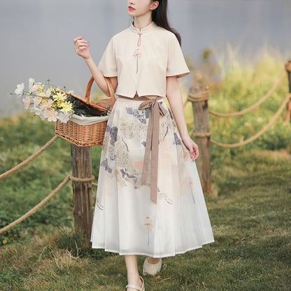 Short-Sleeve Floral Embroidered Keyhole Crop Blouse / High Waist Printed Midi Ma Mian Skirt