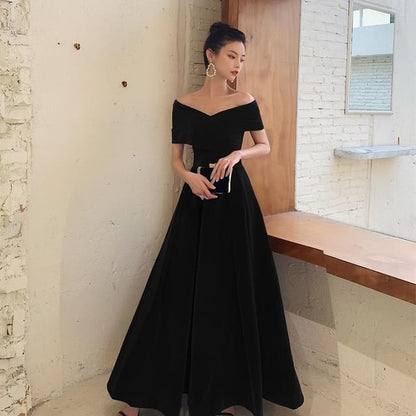 Short-Sleeve Off Shoulder Plain Ruched A-Line Evening Gown / Cocktail Dress