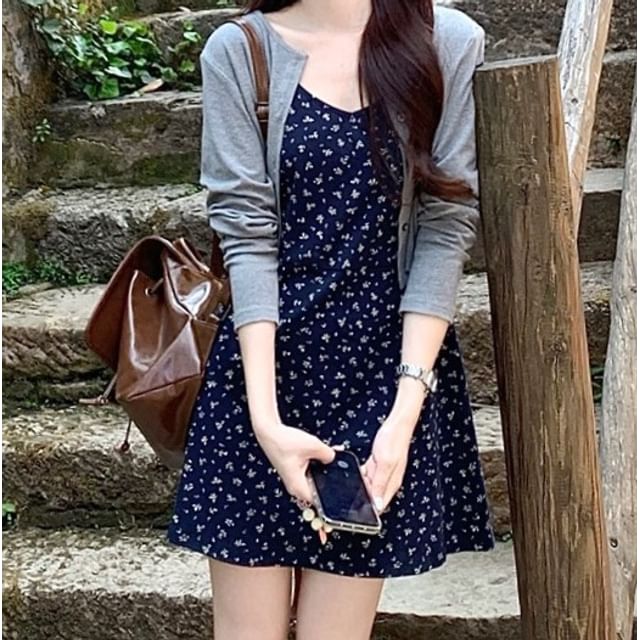 Spaghetti Strap Floral Mini A-Line Dress / Melange Crop Cardigan