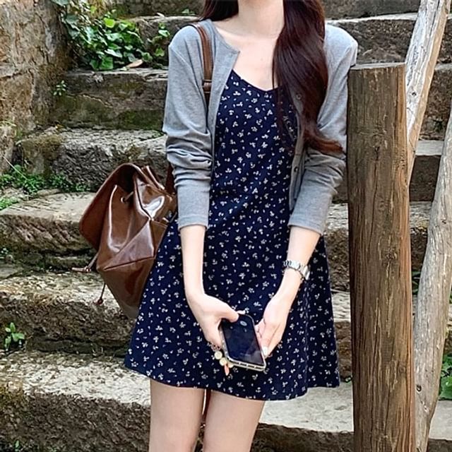 Spaghetti Strap Floral Mini A-Line Dress / Melange Crop Cardigan