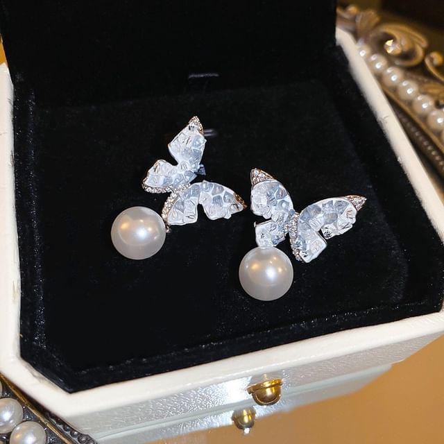 Faux Pearl / Butterfly / Floral Faux Crystal Alloy Stud Earring (Various Designs)