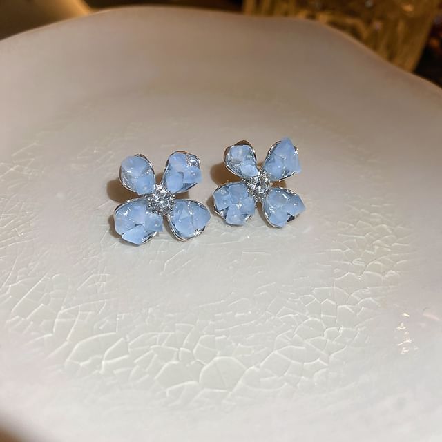 Faux Pearl / Butterfly / Floral Faux Crystal Alloy Stud Earring (Various Designs)