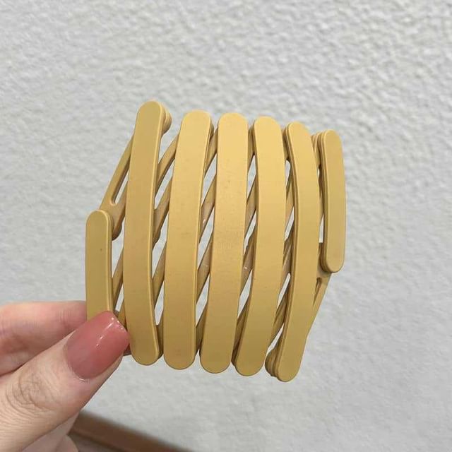 Retractable Pocket Plain Hair Band