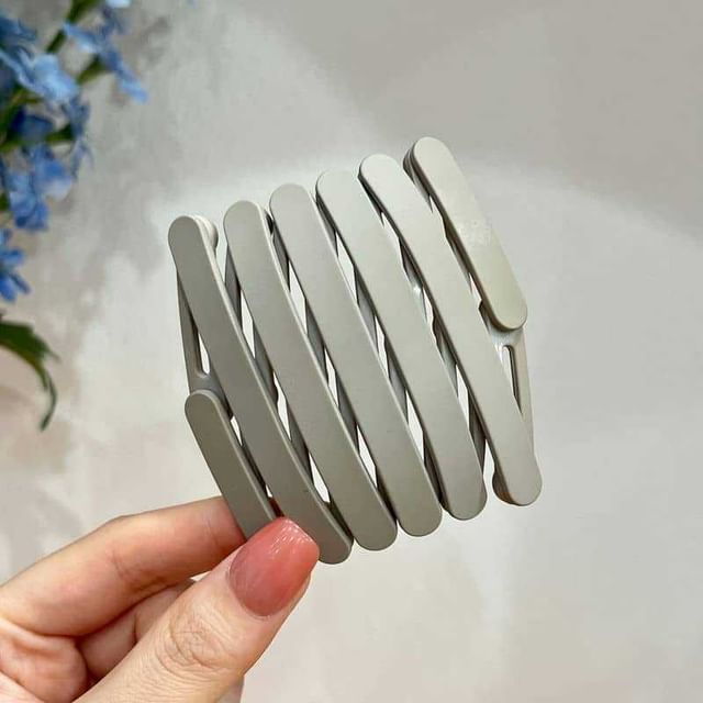 Retractable Pocket Plain Hair Band