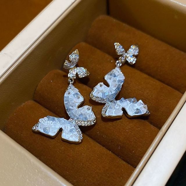 Faux Pearl / Butterfly / Floral Faux Crystal Alloy Stud Earring (Various Designs)