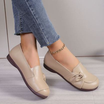 Plain Knot Flats