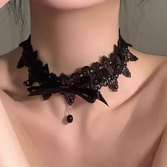Bead Pendant Bow Lace Choker