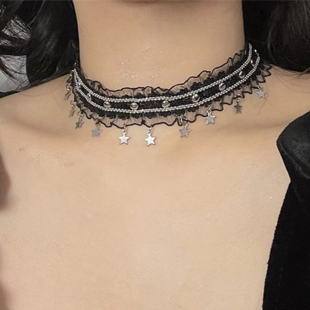 Star Fringed Lace Choker