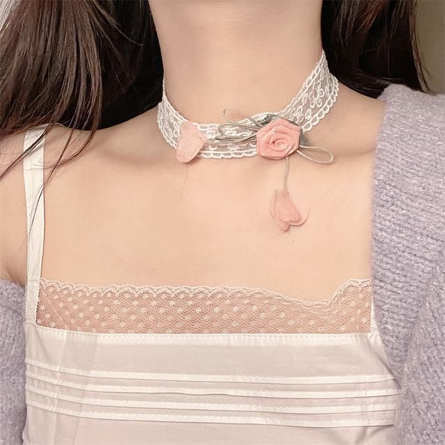 Floral Lace Choker
