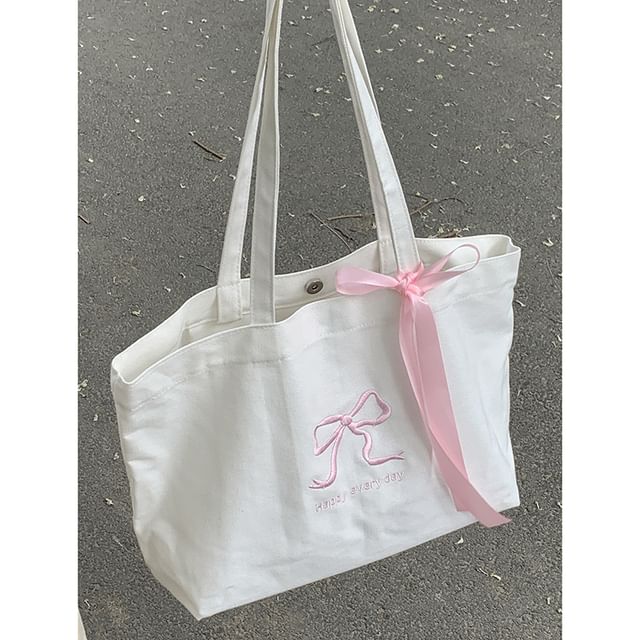 Bow Embroidered Tote Bag