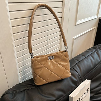 Quilted Twisted Bucket Bag