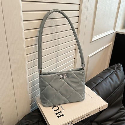 Quilted Twisted Bucket Bag