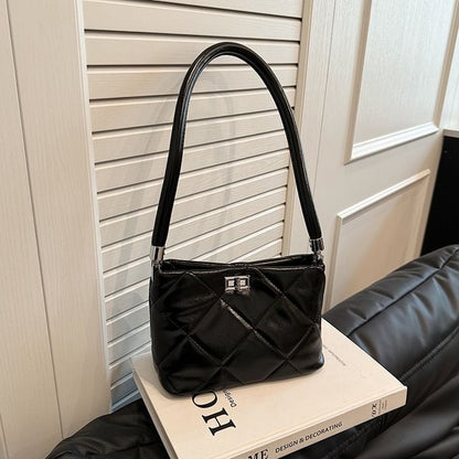 Quilted Twisted Bucket Bag