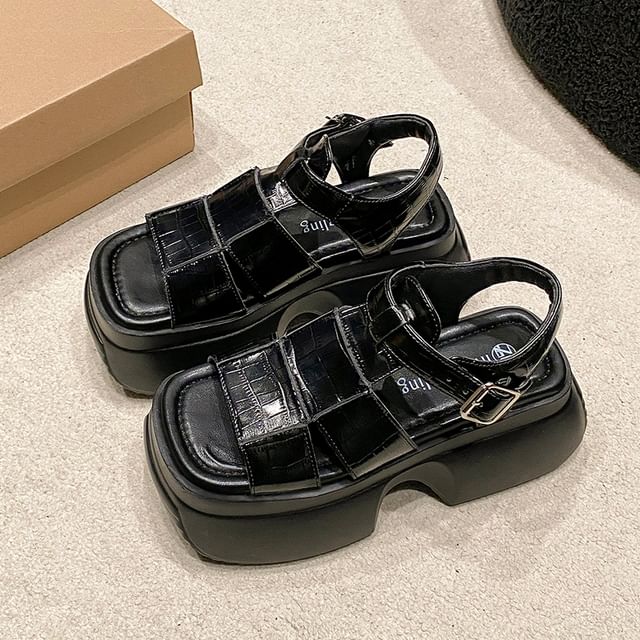 [38] Platform Gladiator Sandals