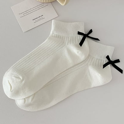 Plain Ribbed Bow Socks