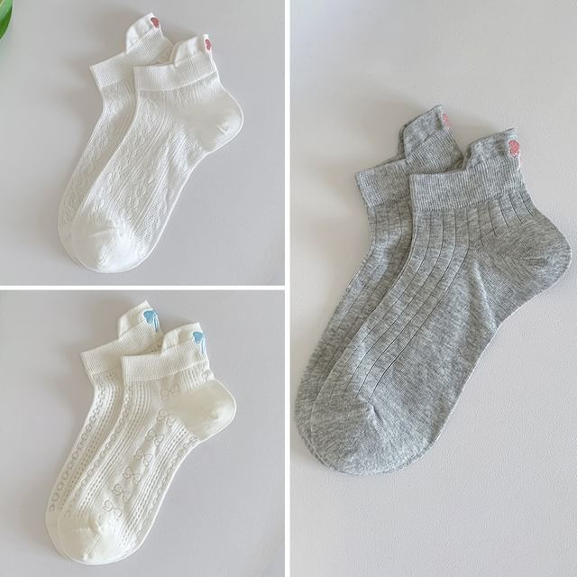 Bow Embroidery Socks Set