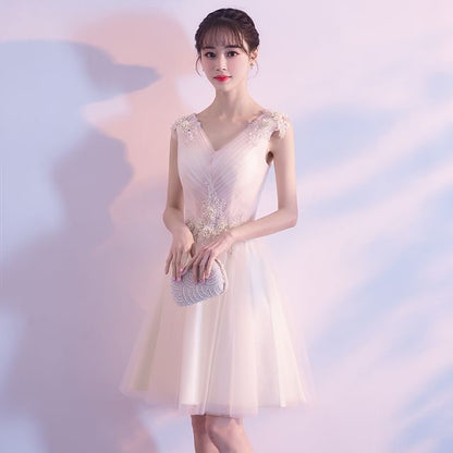 Sleeveless V-Neck Plain Floral Applique Ruched Mesh Mini A-Line Cocktail Dress / Evening Gown