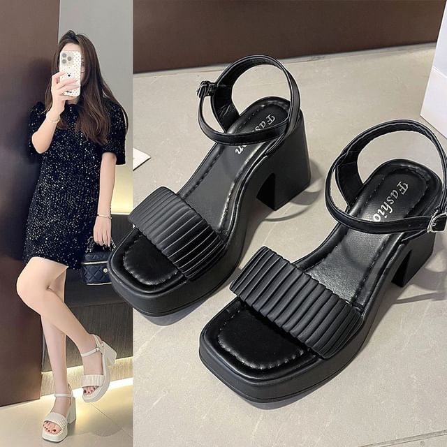 Toe Square Block Heel Sandals