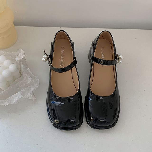 Block Heel Faux Pearl Mary Jane Pumps