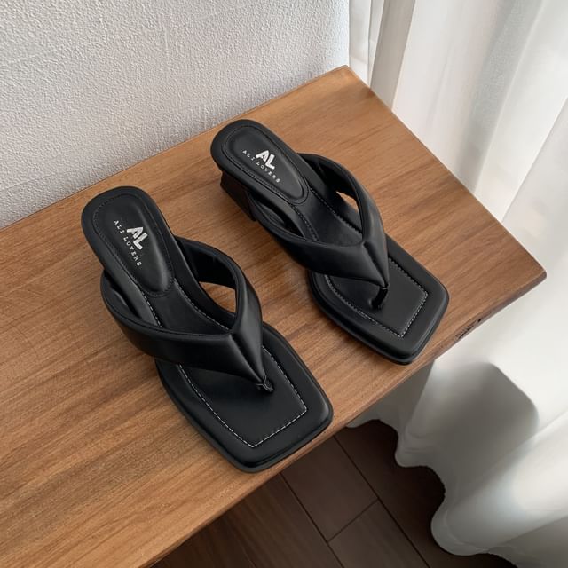 Block Heel Thong Sandals