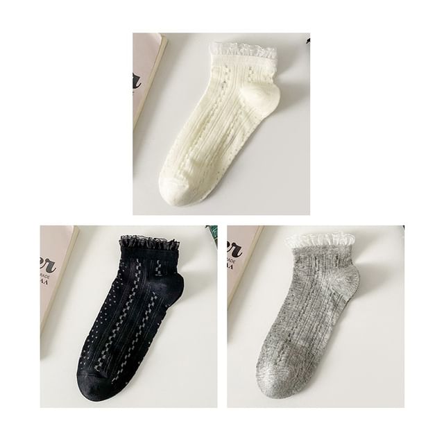 Lace Trim Socks Set