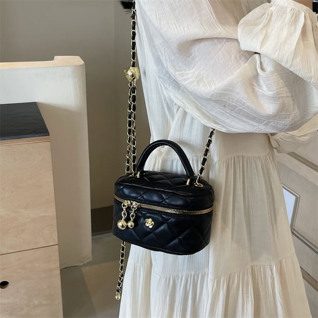 Quilted Strap Faux Crossbody Chain Plain Leather Bag