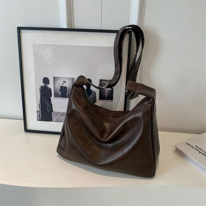 Faux Leather Crossbody Bag / Bag Charm / Set