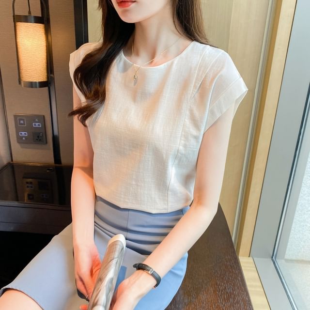 Sleeveless Linen Crew Neck Plain Top Egirldoll