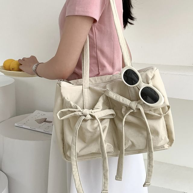 Plain Bow Accent Nylon Tote Bag