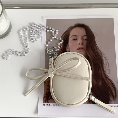 Set: Faux Pearl Strap Plain Faux Leather Crossbody Bag + Bag Charm