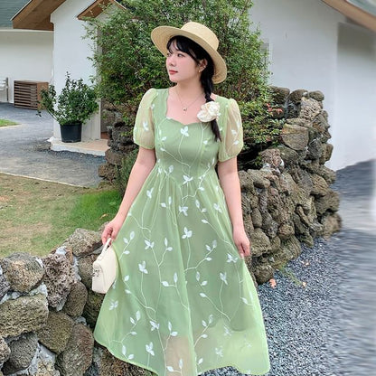 Short-Sleeve Leaf Embroidered Midi A-Line Dress