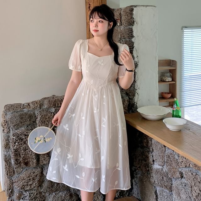 Short-Sleeve Leaf Embroidered Midi A-Line Dress
