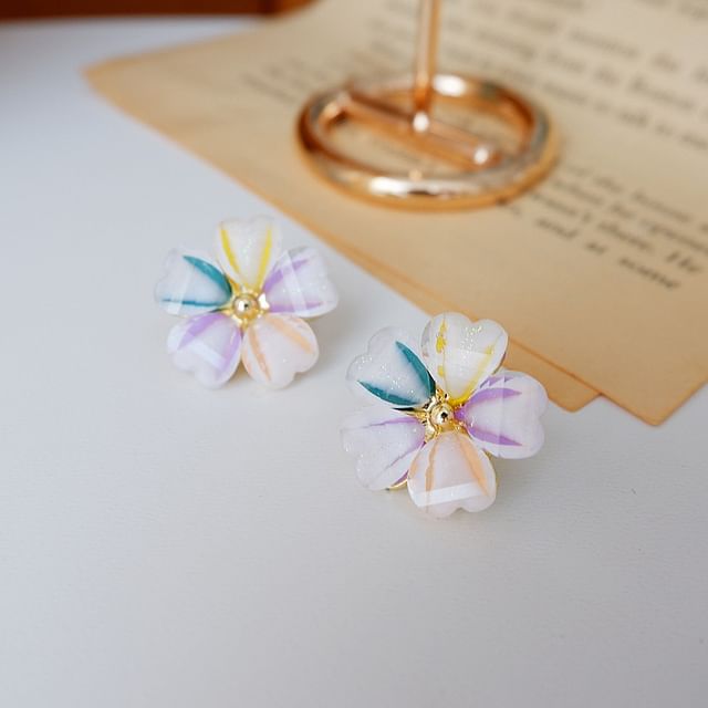 Floral Ear Stud