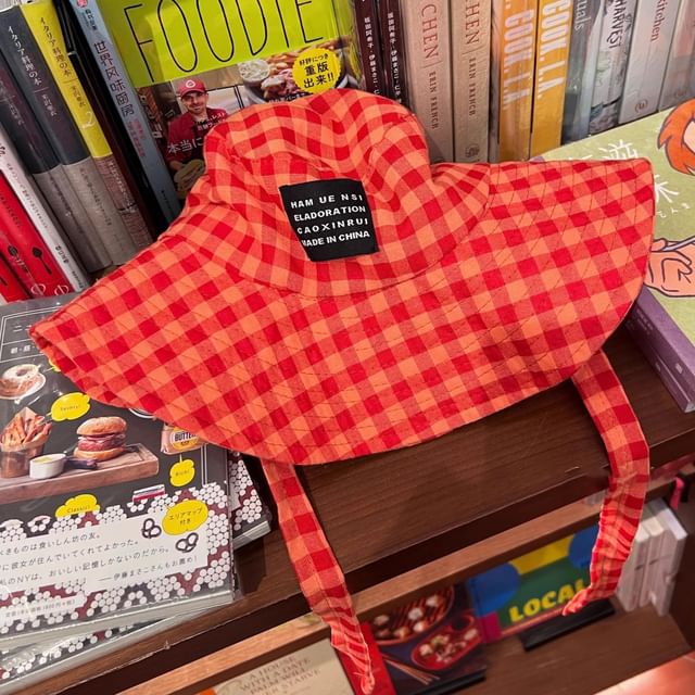 Checkered With Hat Chin Cotton Strap Bucket