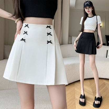 High Waist Plain Bow Mini A