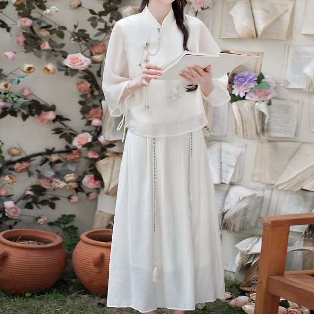 Set: Elbow-Sleeve Flower Embroidered Blouse + High Rise Plain Maxi A-Line Skirt