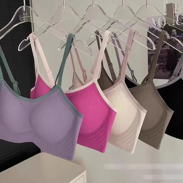 Contrast Trim Wireless Seamless Bra