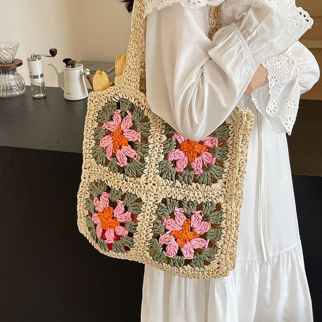 Floral Patterned Straw Tote Bag