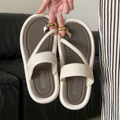 Plain Loop Toe Sandals