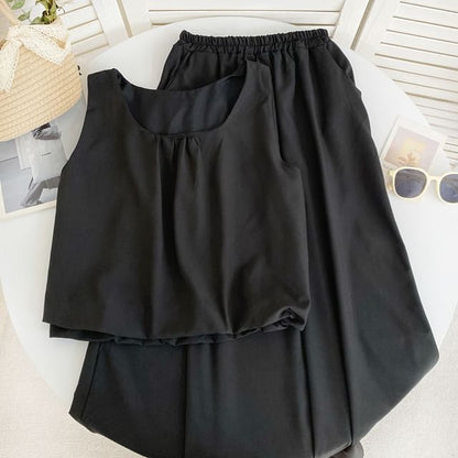Set: schlichtes Tanktop mit U-Ausschnitt + Hose mit weitem Bein und elastischem Bund