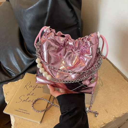 Chain Strap Quilted Bucket Bag