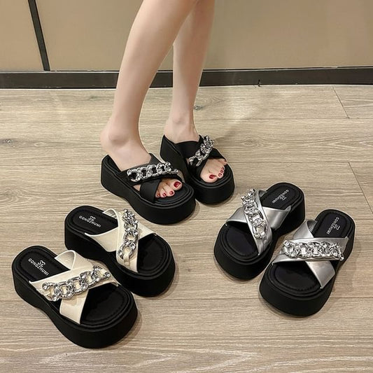 Chain Detail Platform Slide Sandals
