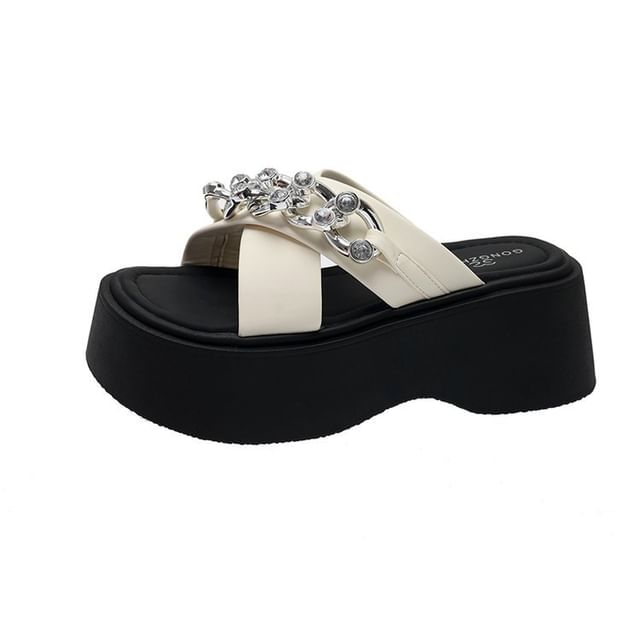 Chain Detail Platform Slide Sandals