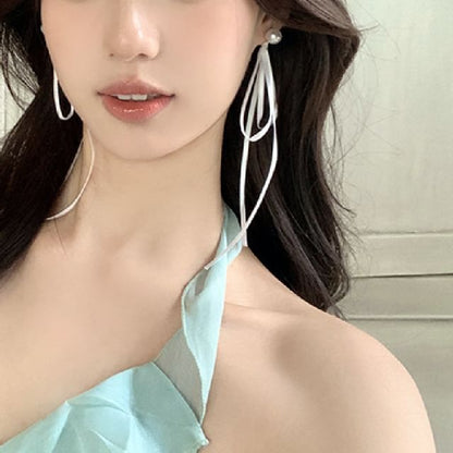 Faux Pearl Bow Earring